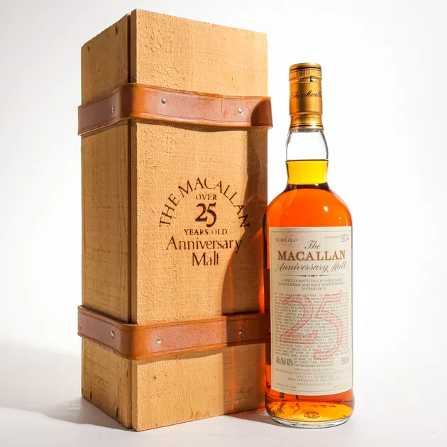 the macallan 25年 anniversary malt Macallan 25 years old Anniversary Malt - Teddy's Speakeasy
