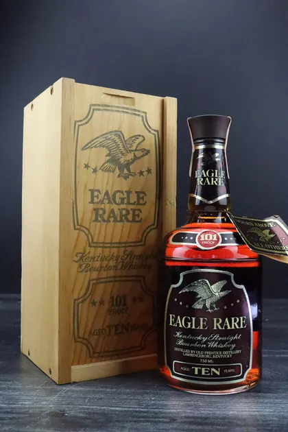 EAGLE RARE 10年 バーボンウイスキー 101 proof Buy Eagle Rare 10 Year Old 1982 Old Prentice, Lawrenceburg 10 Year