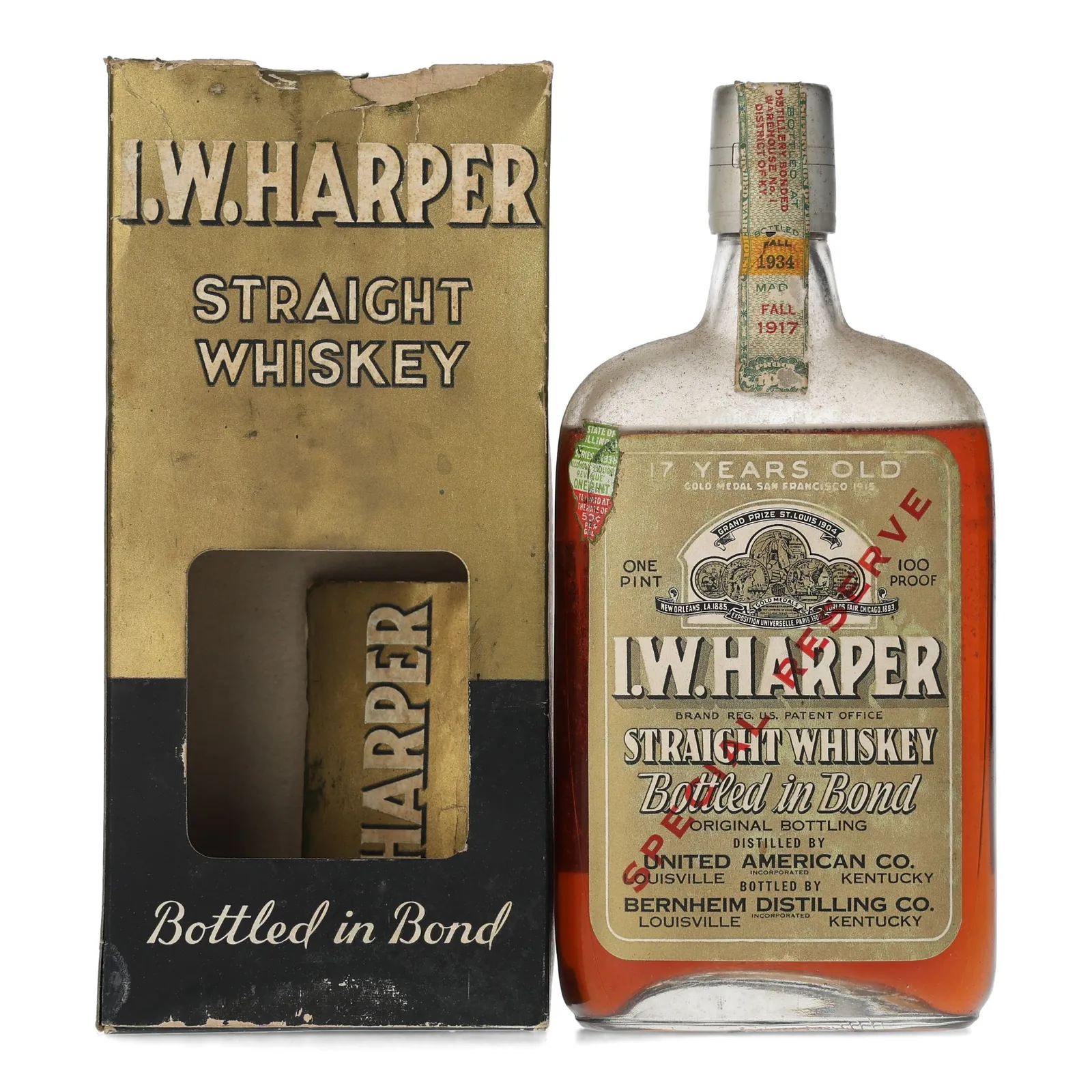 I.W. Harper 17 Year Old, Bottled in Bond, 1934, 50% whisky bottle