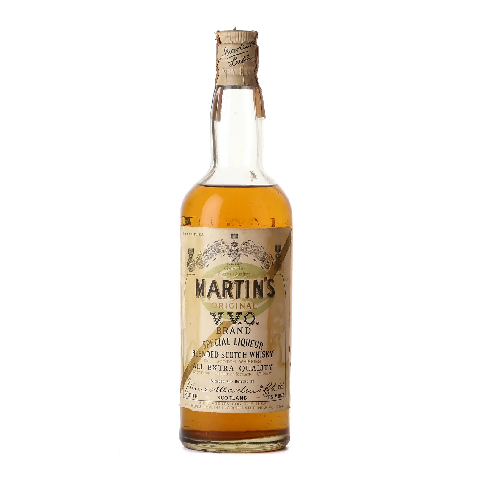 Martin's V.V.O. Blended Scotch, 43.4% whisky bottle