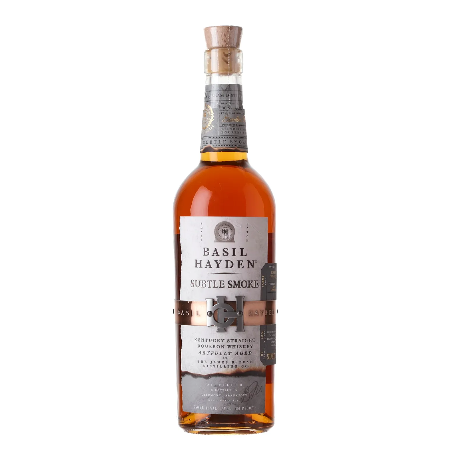 Basil Hayden Subtle Smoke, New Charred Oak Cask, 40% whisky bottle