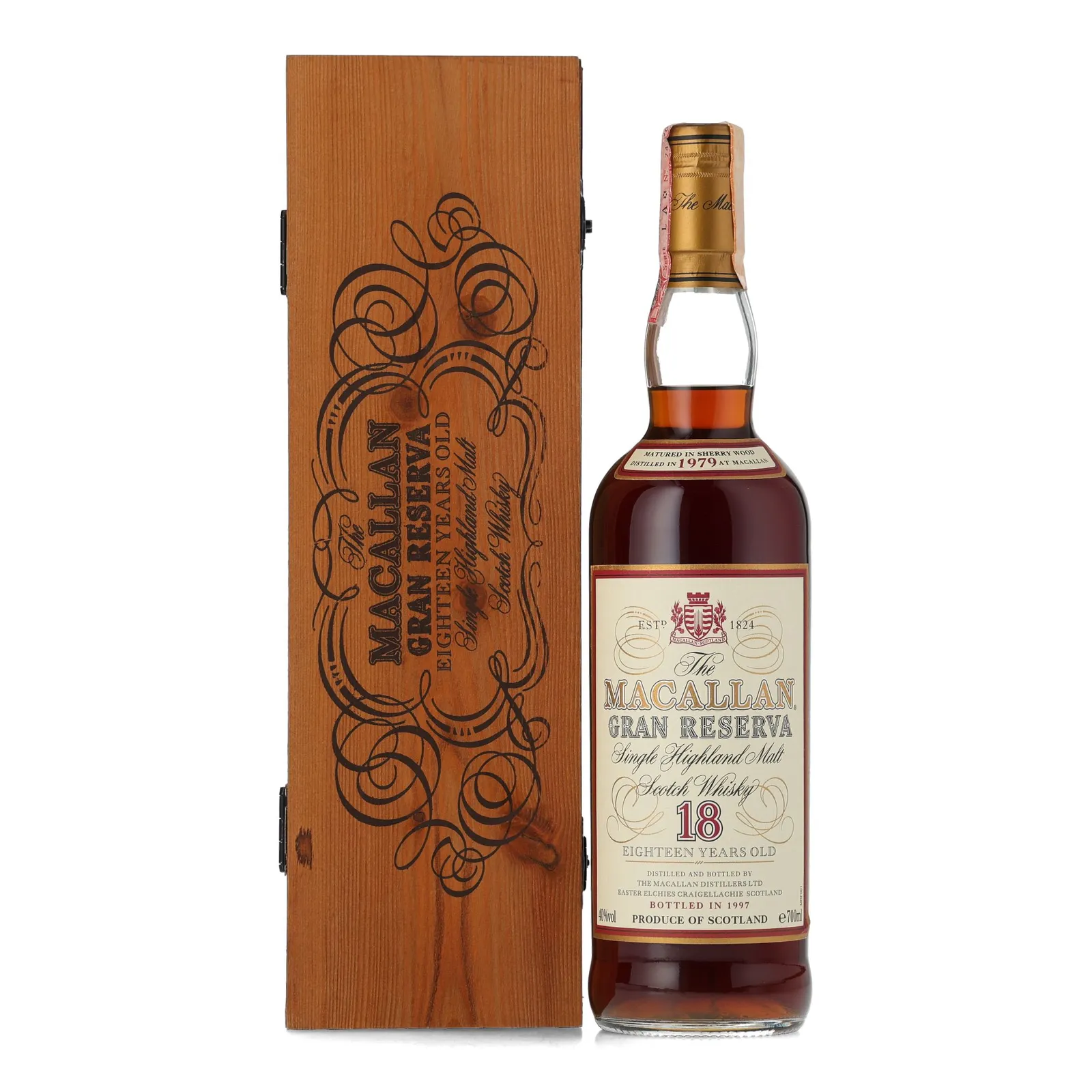Macallan Gran Reserva 18 Year Old, Sherry Cask, 1997, 40% whisky bottle